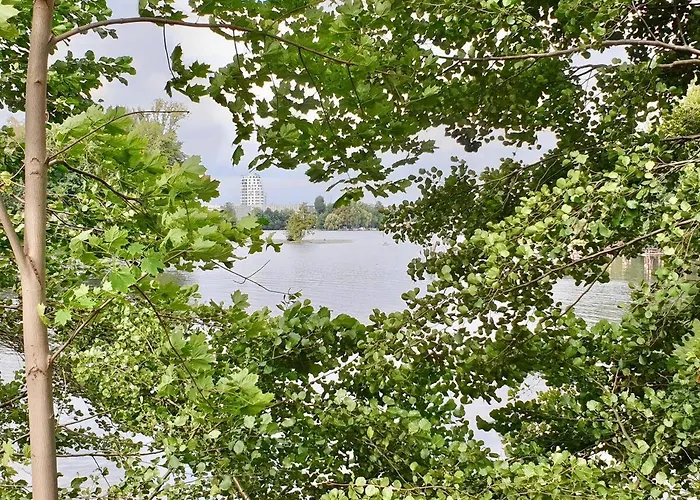 Eiswerder - Inselwohnung In Der Havel Mit Balkon 펜션