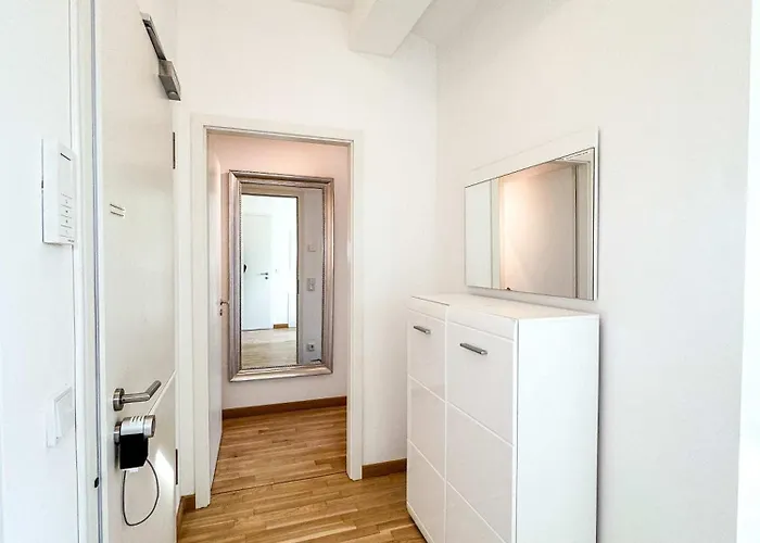 펜션 Eiswerder - Inselwohnung In Der Havel Mit Balkon