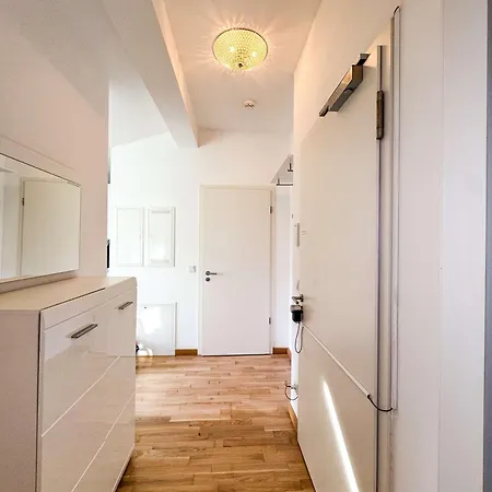 Eiswerder - Inselwohnung In Der Havel Mit Balkon
