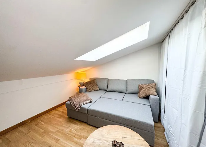 Eiswerder - Inselwohnung In Der Havel Mit Balkon بيت للعطل